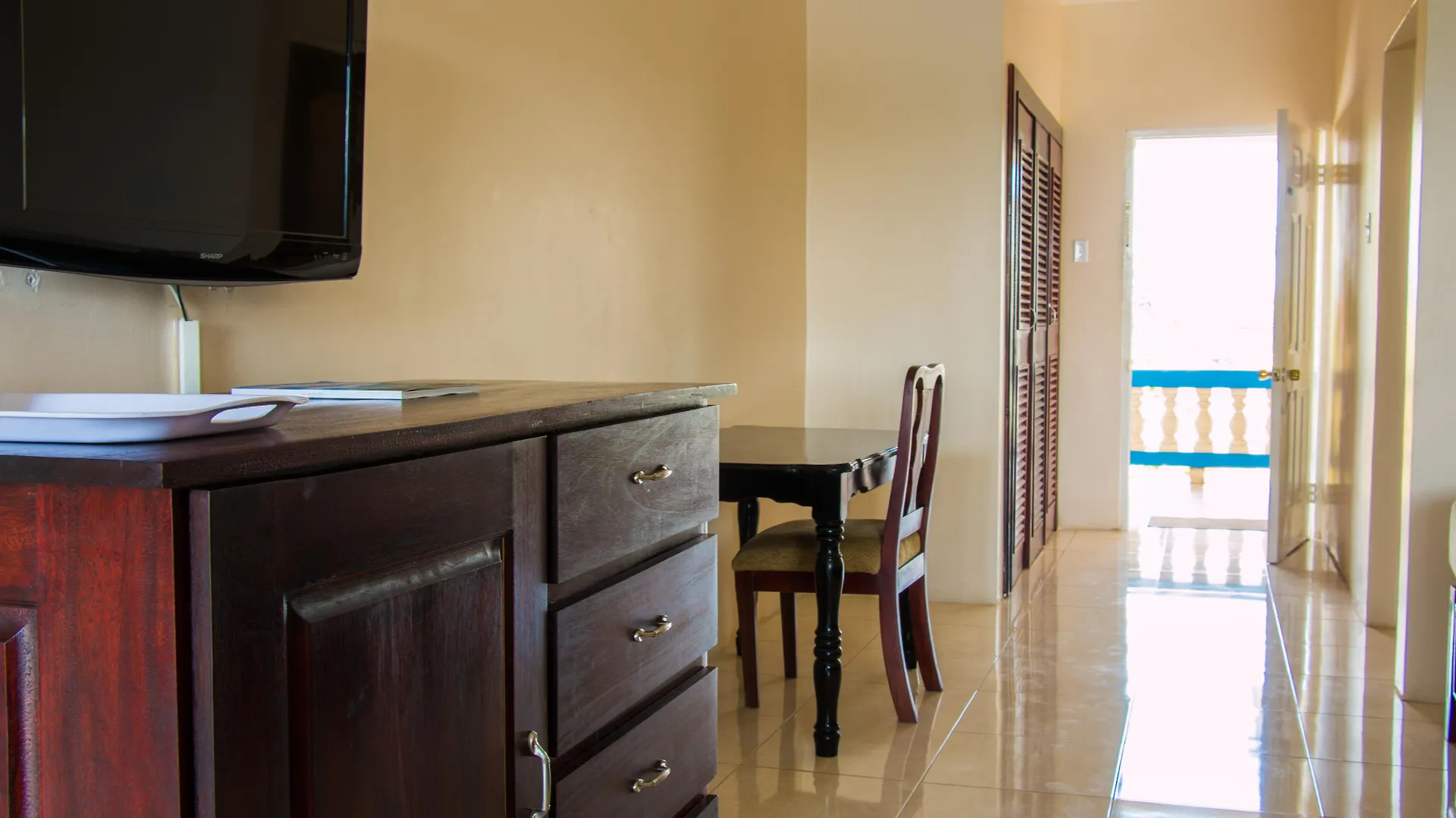 Travellers Beach Resort Negril Jamaica