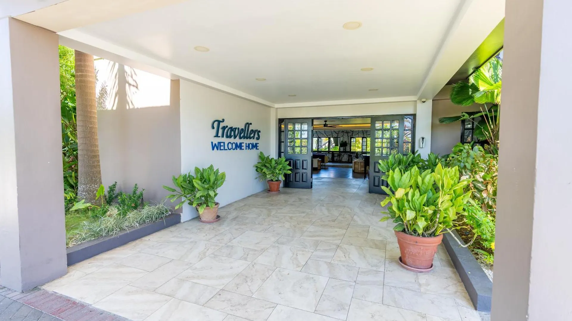 Travellers Beach Resort Negril 3*,