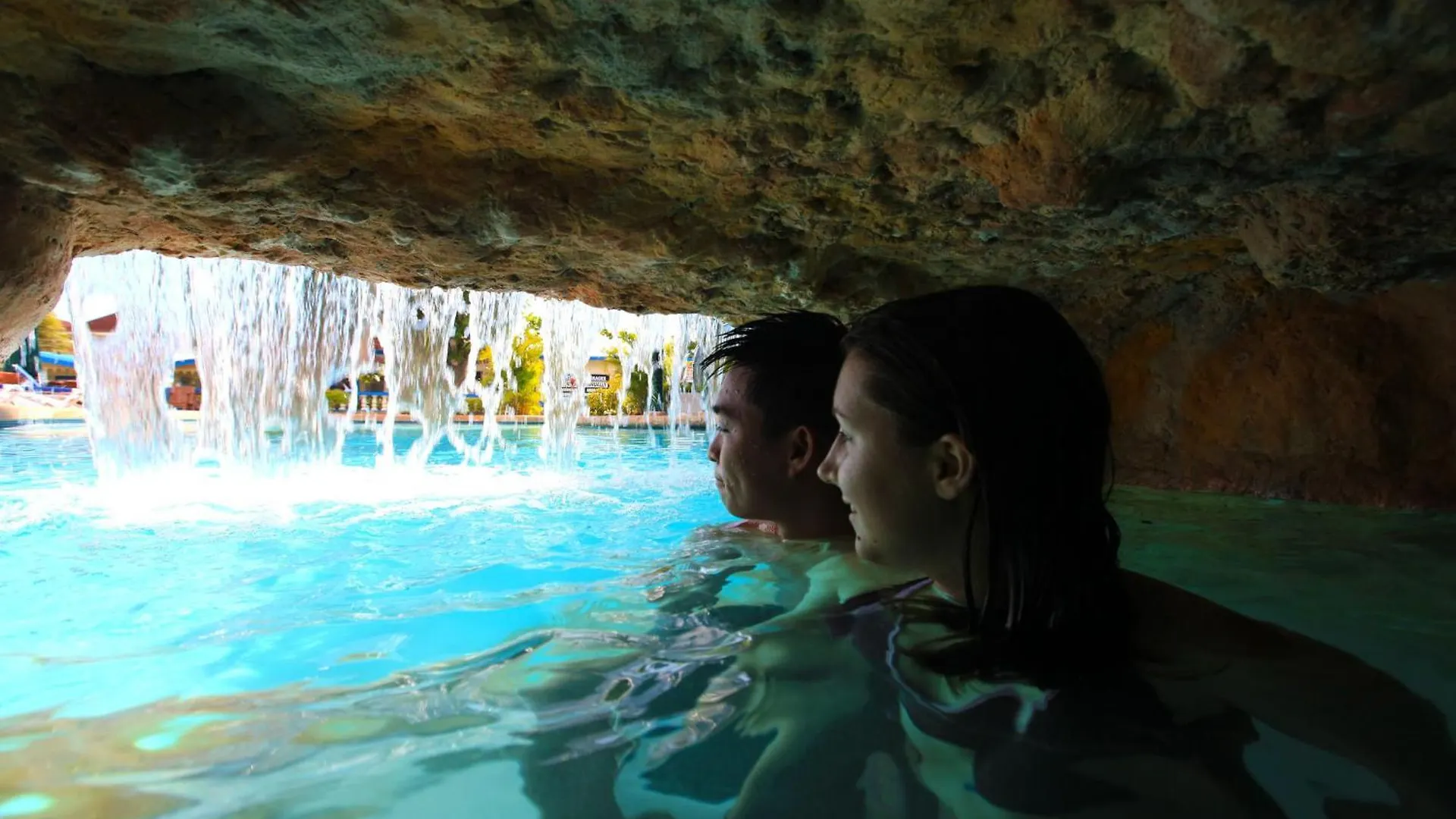 ***  Travellers Beach Resort Negril Jamaica